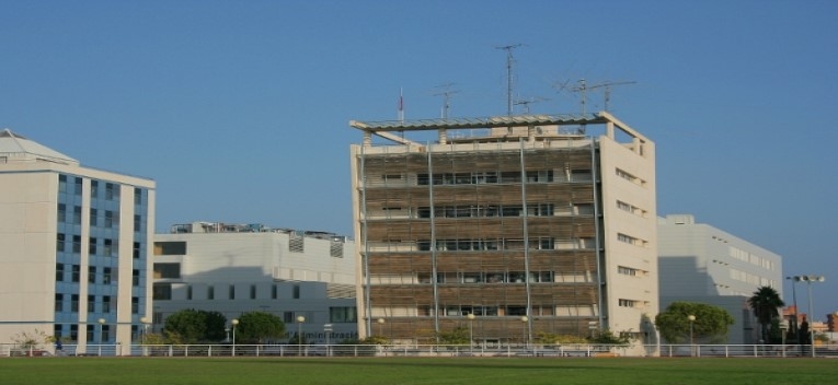 19 de Marzo RADIO-CLUB CERRADO